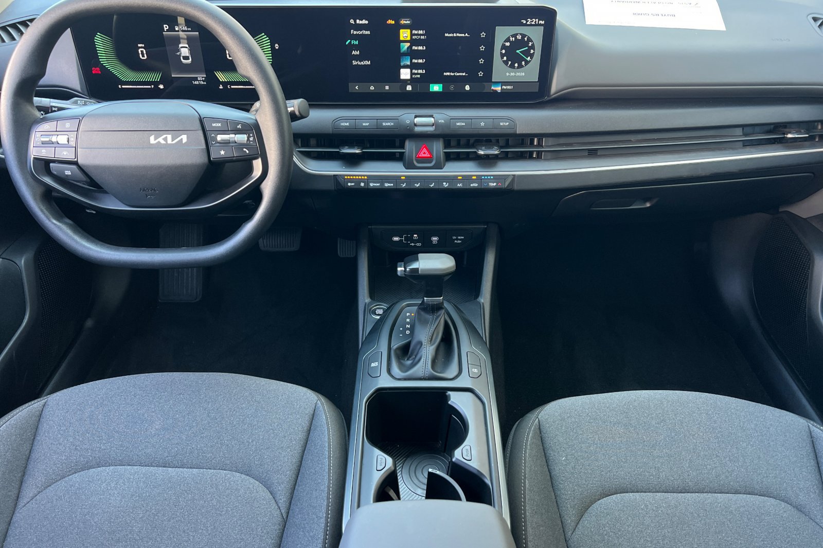 Used 2025 Kia K4 FWD image 13