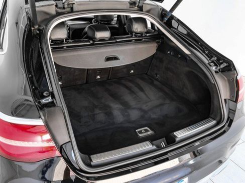 Used 2017 Mercedes-Benz GLC 300 4MATIC Coupe image 53