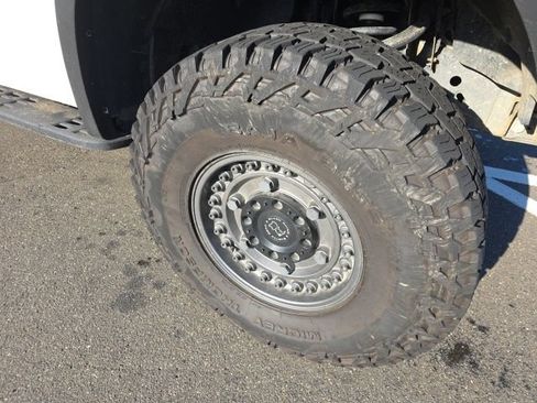 Used 2017 Ford F150 Raptor w/ Equipment Group 801A Mid AWD/4WD image 13