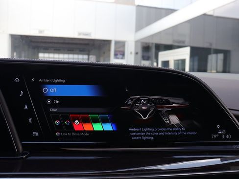 Used 2021 Cadillac Escalade ESV Premium Luxury Platinum image 29