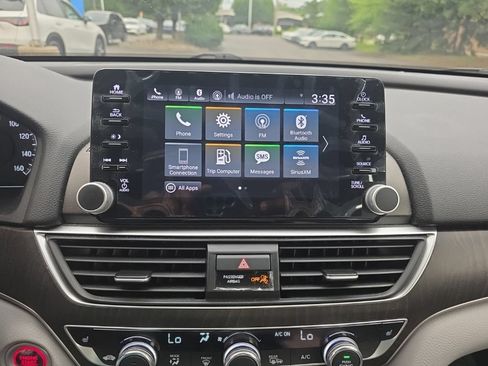Used 2018 Honda Accord EX image 15