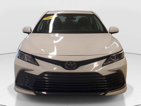 Certified 2023 Toyota Camry LE image 2