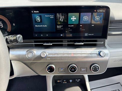 Used 2026 Hyundai Kona SE FWD image 28