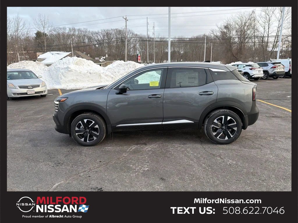 Used 2026 Nissan Kicks SV w/ Cold Weather Package AWD/4WD image 2