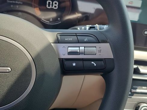 New 2026 Hyundai Tucson SE FWD image 8