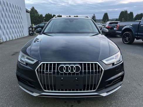 Used 2017 Audi A4 2.0T allroad Premium Plus w/ Technology Package image 3