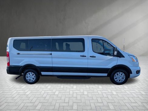 Used 2022 Ford Transit 350 XLT RWD image 9
