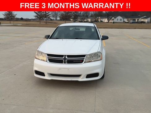 Used 2013 Dodge Avenger SE image 3