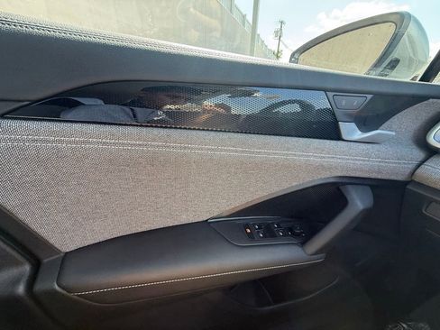 Certified 2025 Volkswagen Tiguan S FWD image 21