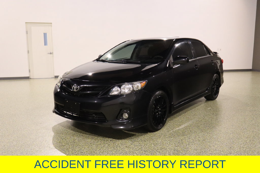 Used 2013 Toyota Corolla S w/ Premium Pkg FWD image 4