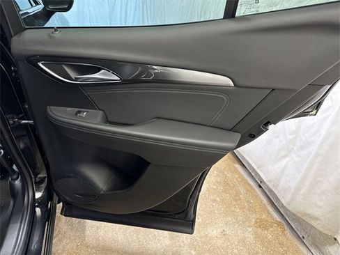 Certified 2025 Buick Envision Preferred image 27