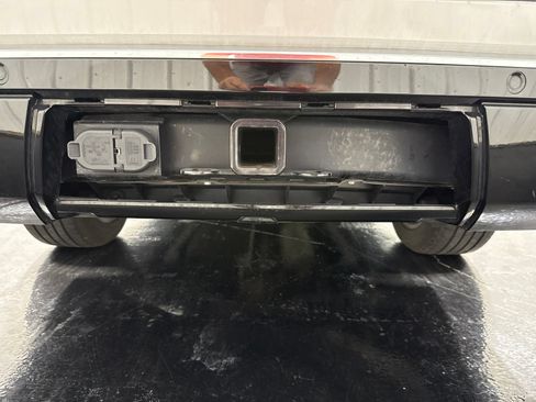 Used 2024 Jeep Wagoneer L Series II w/ Flexible Seating Group AWD/4WD image 53