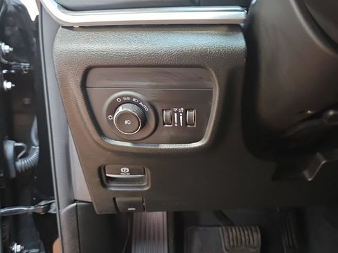 Used 2024 Jeep Grand Cherokee L Limited AWD/4WD image 26