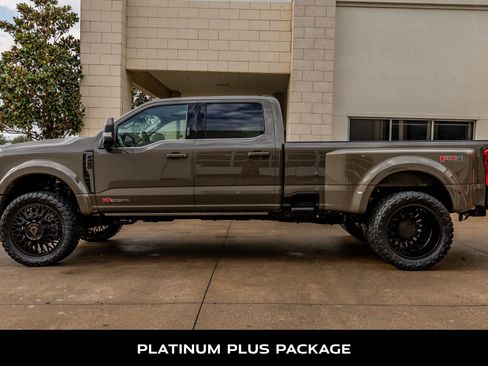 Used 2026 Ford F450 Platinum w/ Platinum Plus Package image 6