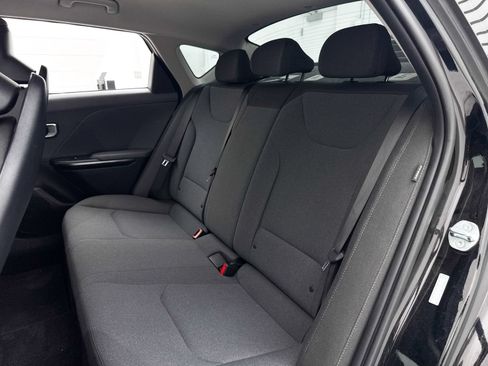 Certified 2025 Kia K4 FWD image 27