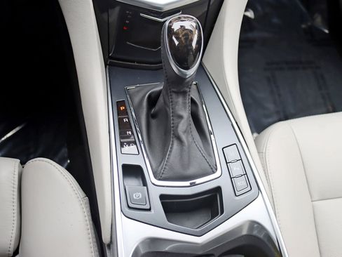 Used 2015 Cadillac SRX Premium image 21