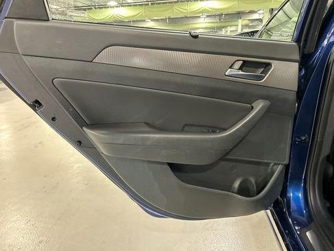 Used 2019 Hyundai Sonata Limited FWD image 24