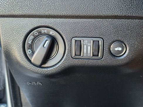 Used 2023 Dodge Charger GT image 43