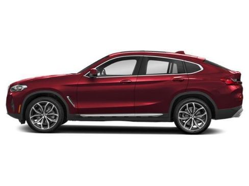 Certified 2025 BMW X4 xDrive30i image 3