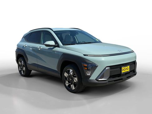 Used 2024 Hyundai Kona SEL AWD/4WD image 7