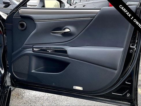 Used 2023 Lexus ES 350 F Sport w/ Accessory Package (Z2) image 27