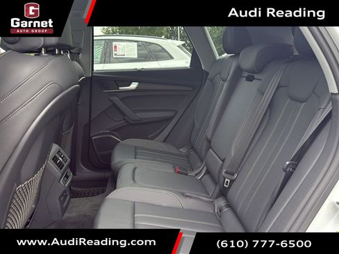 Used 2024 Audi Q5 e Premium Plus w/ Premium Plus Package image 8