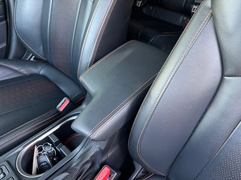 Used 2023 Subaru Crosstrek 2.5i Limited w/ Popular Package #2 image 24