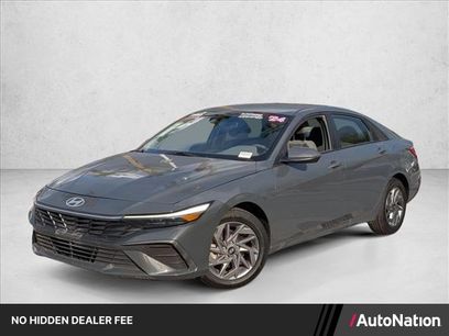 Used 2024 Hyundai Elantra SEL