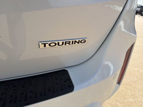 New 2026 Honda Odyssey Touring image 12