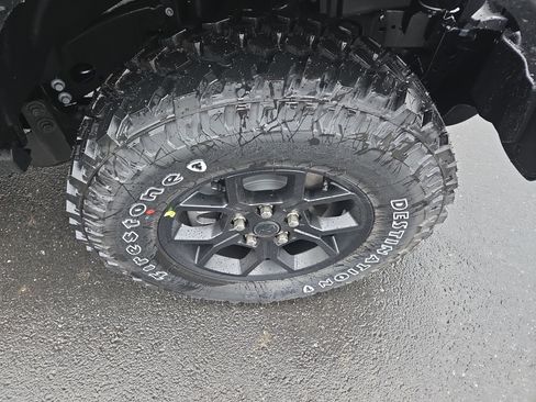 New 2026 Jeep Gladiator Willys image 12