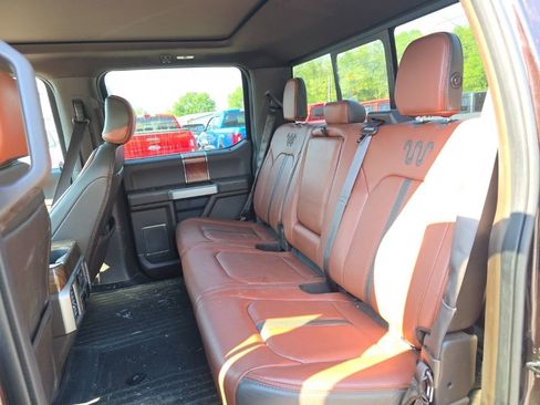 Used 2018 Ford F150 King Ranch w/ Equipment Group 601A Luxury AWD/4WD image 15