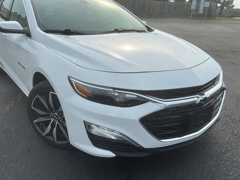 Used 2022 Chevrolet Malibu RS image 12