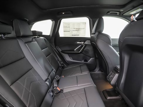 New 2026 BMW X1 xDrive28i w/ Technology Package image 27