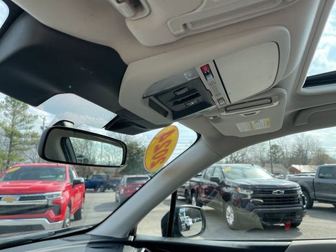 Used 2024 Subaru Forester Premium image 22