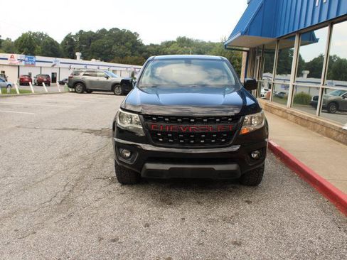 Used 2020 Chevrolet Colorado LT RWD image 2