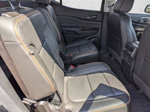 Used 2023 GMC Acadia AT4 w/ Technology Package AWD/4WD image 30