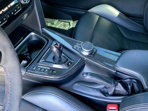 Used 2020 BMW M4 Coupe w/ Competition Package RWD image 16