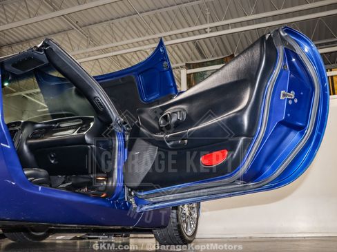 Used 2003 Chevrolet Corvette Convertible w/ Preferred Equipment Group1 image 81