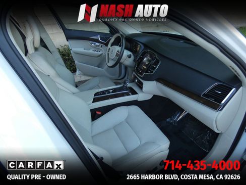 Used 2016 Volvo XC90 T6 Momentum w/ Momentum Plus Package AWD/4WD image 18