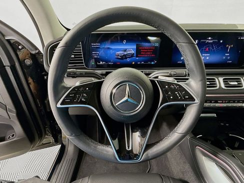 Used 2024 Mercedes-Benz GLE 350 4MATIC image 11