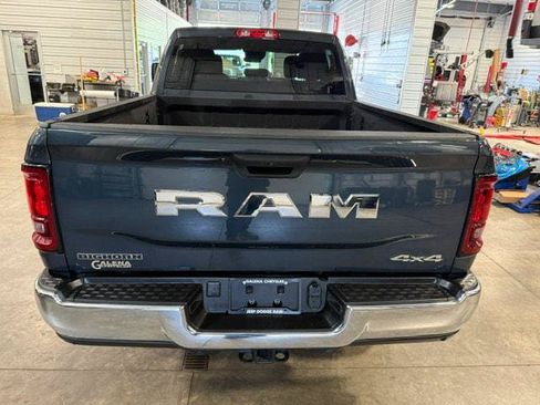 Certified 2025 RAM 2500 Big Horn AWD/4WD image 24