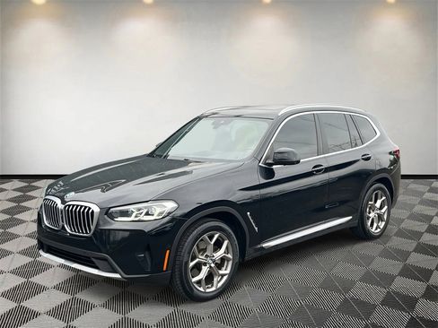 Used 2023 BMW X3 sDrive30i w/ Premium Package image 7