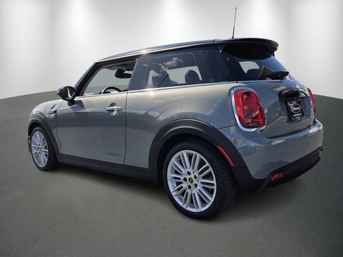 Used 2022 MINI Cooper SE image 5