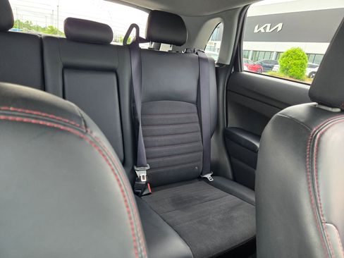 Used 2024 Mitsubishi Outlander Sport AWD image 14