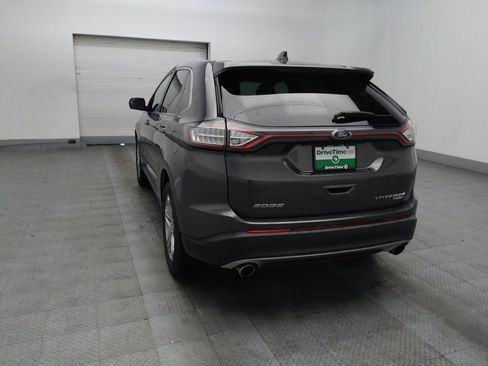 Used 2016 Ford Edge Titanium FWD image 5