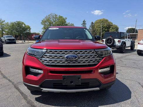 Used 2024 Ford Explorer Limited w/ Limited Technology Package AWD/4WD image 5