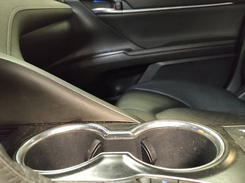 Used 2020 Toyota Camry XSE w/ Carpet Mat Package image 26