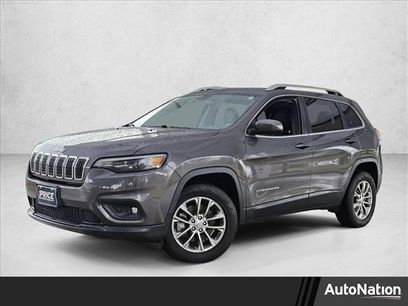 Used 2019 Jeep Cherokee Latitude Plus w/ Cold Weather Group