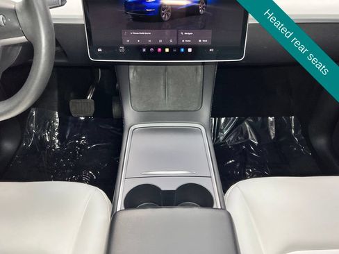 Used 2025 Tesla Model Y Long Range AWD/4WD image 13