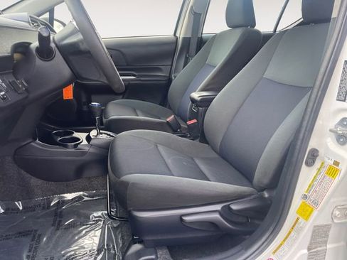 Used 2016 Toyota Prius C Two image 24